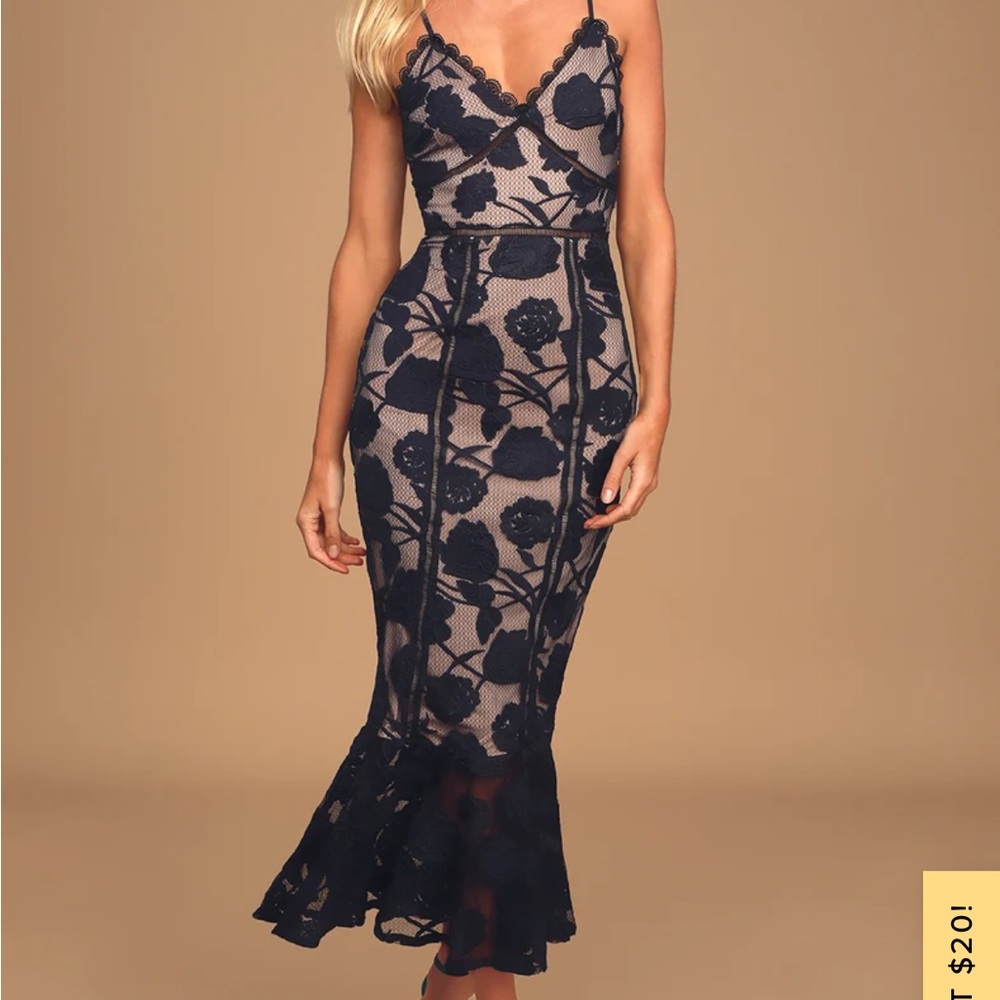 Lulu’s Navy Blue Lace Dress